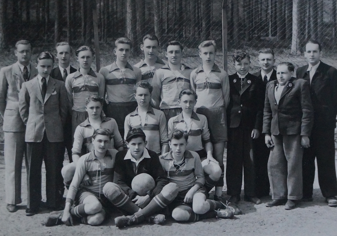 ab1952 (1)